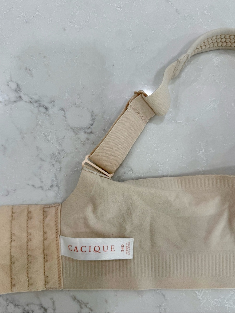 Cacique Women's Seamless Light Beige T-Shirt Bra 34D - Picture 2 of 6